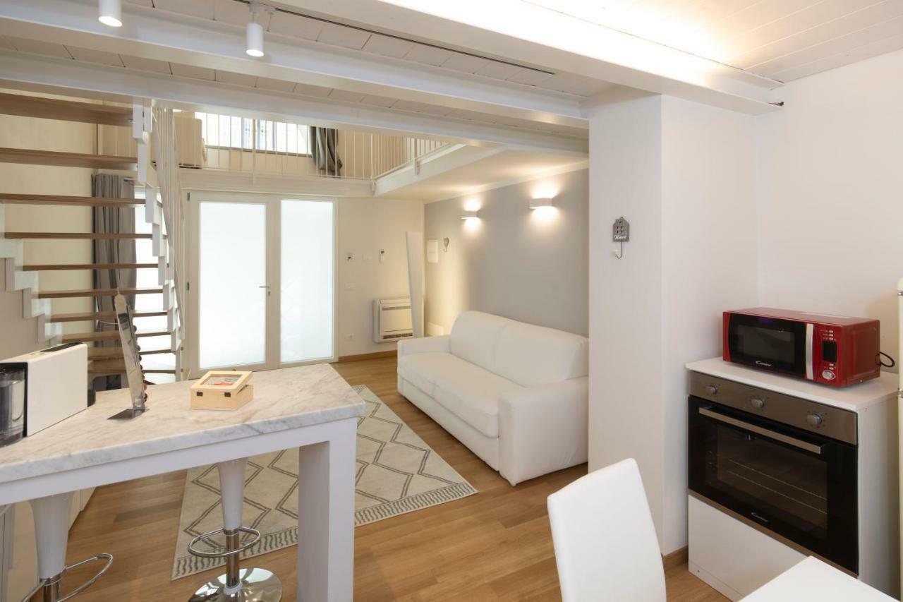 Center Loft Apartment ลาสเปเซีย ภายนอก รูปภาพ